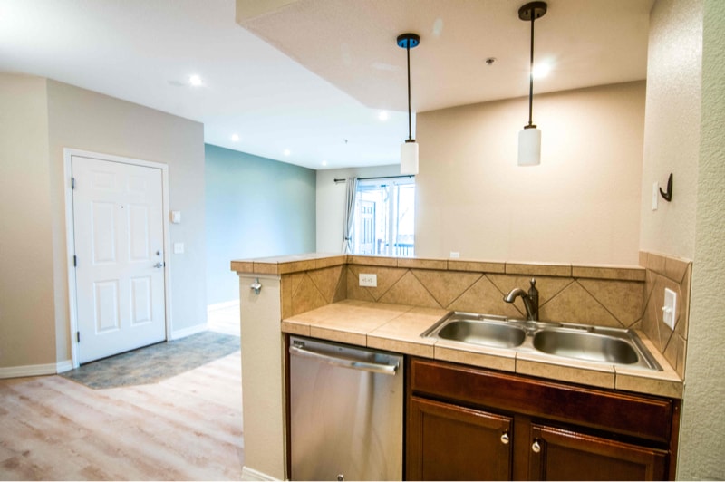 Building Photo - 2133 Krisron Rd