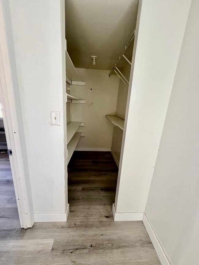 Building Photo - 21157 1/2 Placeritos blvd