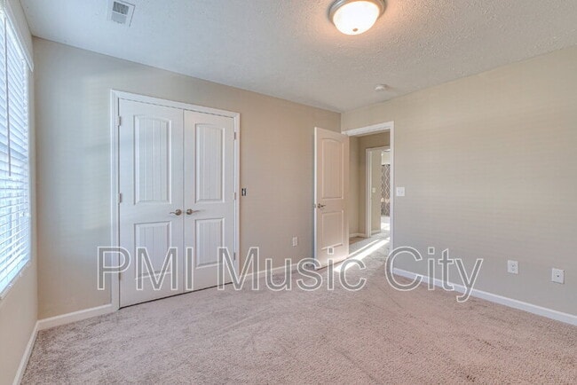 Building Photo - 4219 Golden Sun Ct