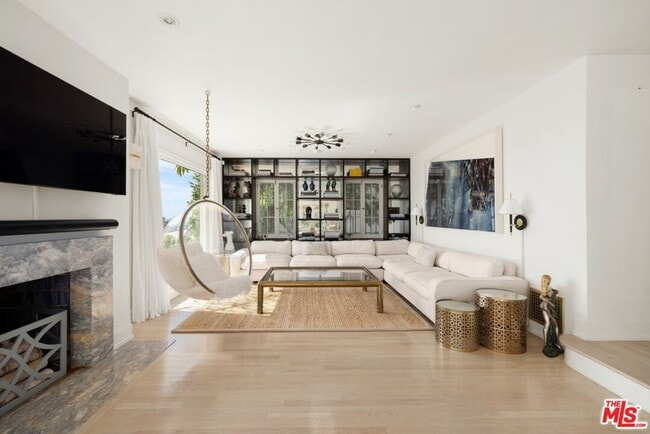 Building Photo - 6650 Whitley Terrace