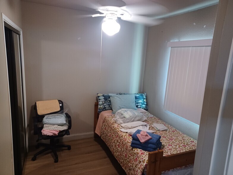 Building Photo - 25223 Western Ave