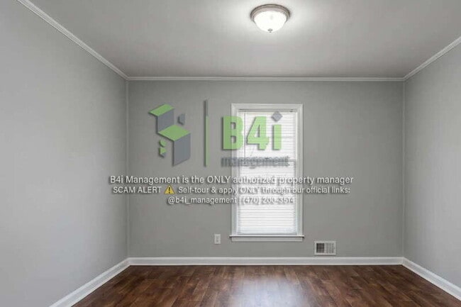 Building Photo - 6106 Venetian Way SW