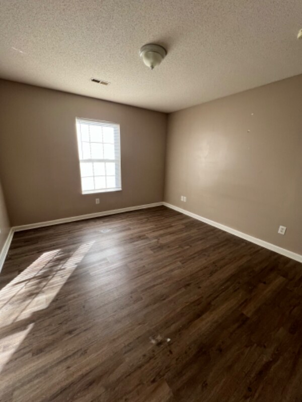 Building Photo - 317 Caswell St