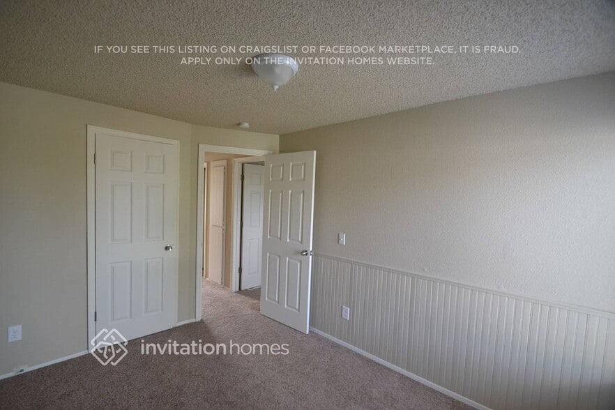 Building Photo - 931 S 240th Pl