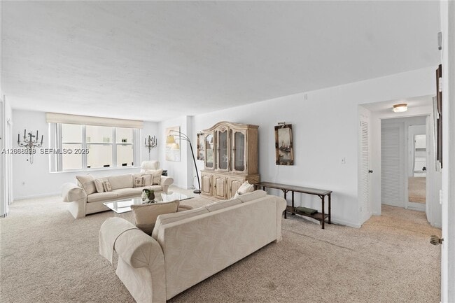 Building Photo - 5001 Collins Ave