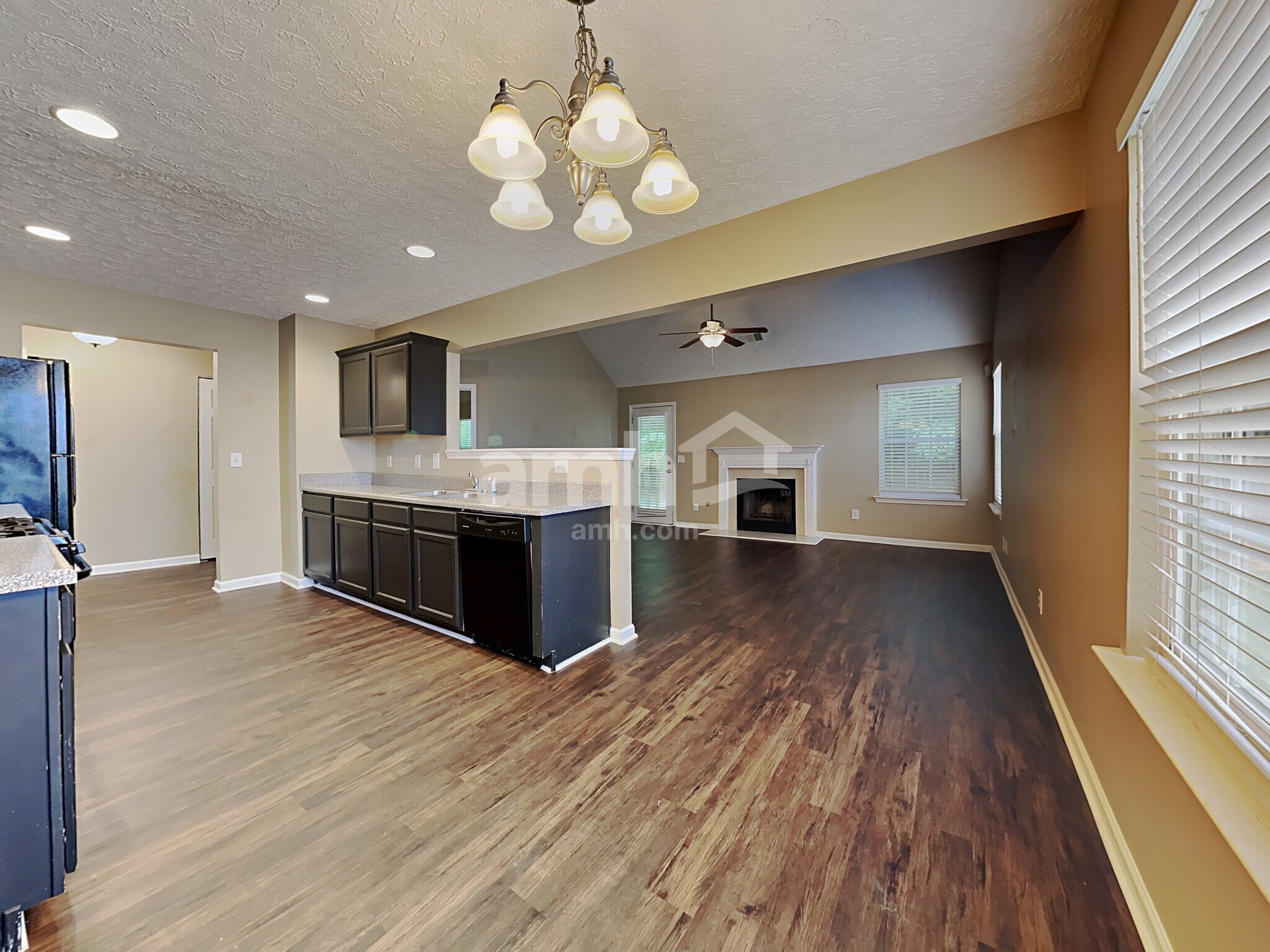 Building Photo - 209 Picadilly Pl