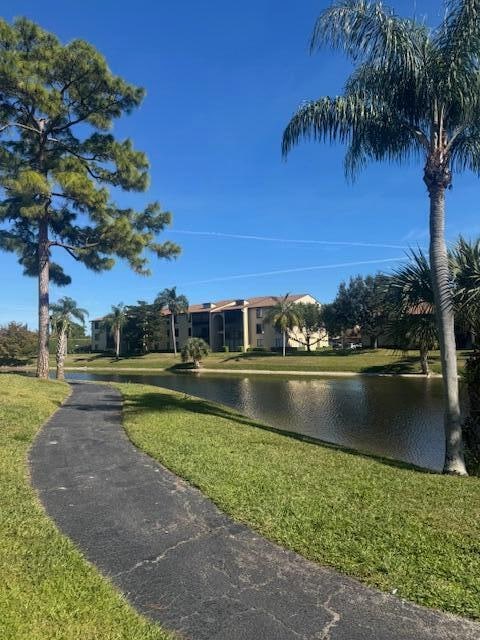 Building Photo - 531 Shady Pine Way