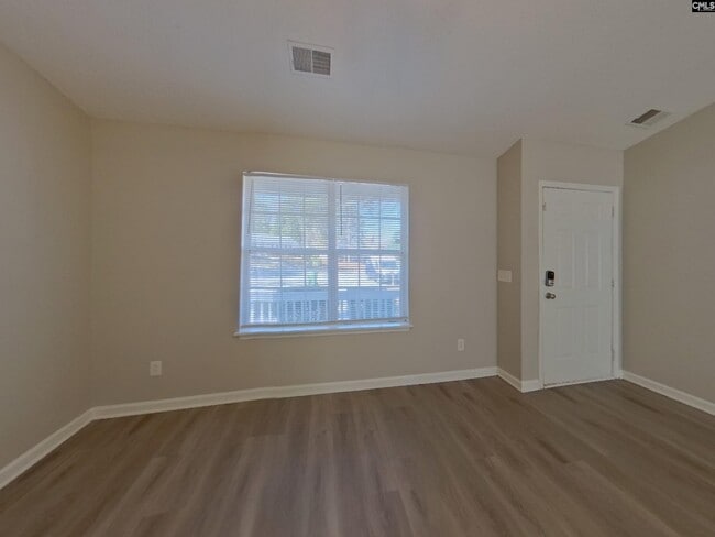 Building Photo - 3 Sonny Ct