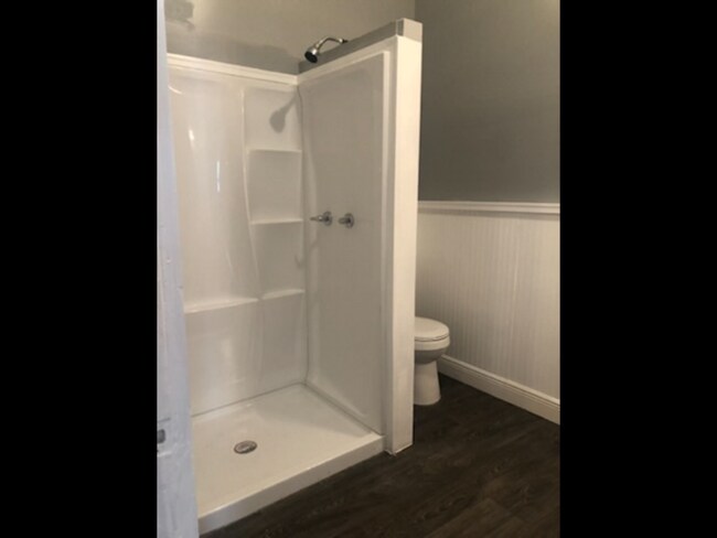 Building Photo - 210 E Arsenal St