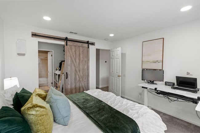 Building Photo - 874 Cherry Glen Cir