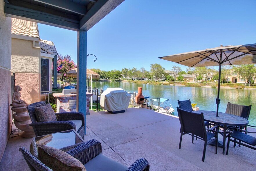Building Photo - 3 br, 3 bath House - 9171 E Laguna Way