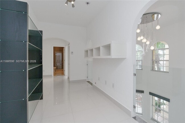 Building Photo - 7333 NW 108th Ct