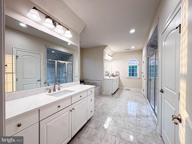 Building Photo - 41523 Cross Canter Dr