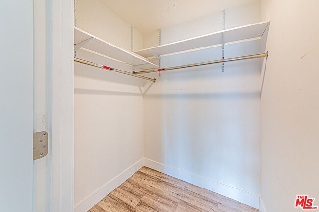 Building Photo - 1101 S Harvard Blvd