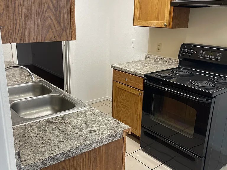 Building Photo - 4529 Mizzenmast Ct