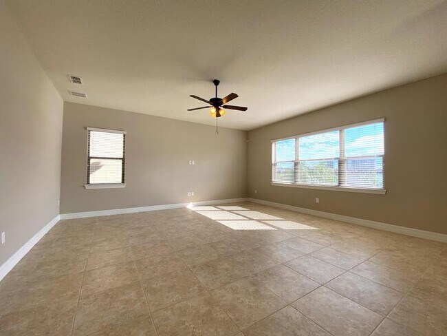 Building Photo - 11316 Lemon Lake Blvd