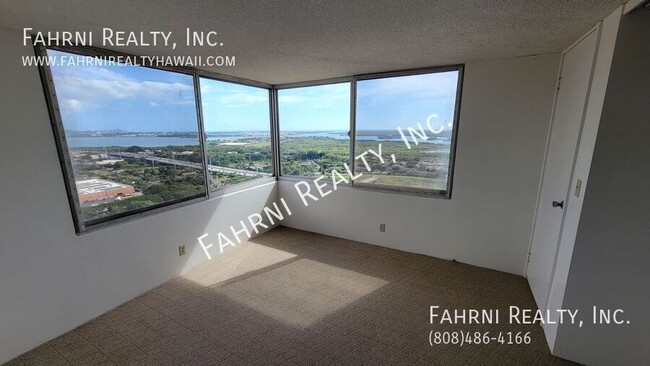 Building Photo - Spacious 2-Bedroom, 2-Bath Condo with Stun...