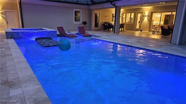 Building Photo - 4885 Tamarind Ridge Dr