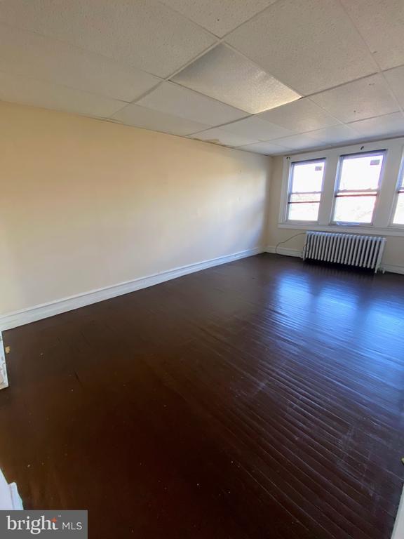 Building Photo - 5111 E Roosevelt Blvd