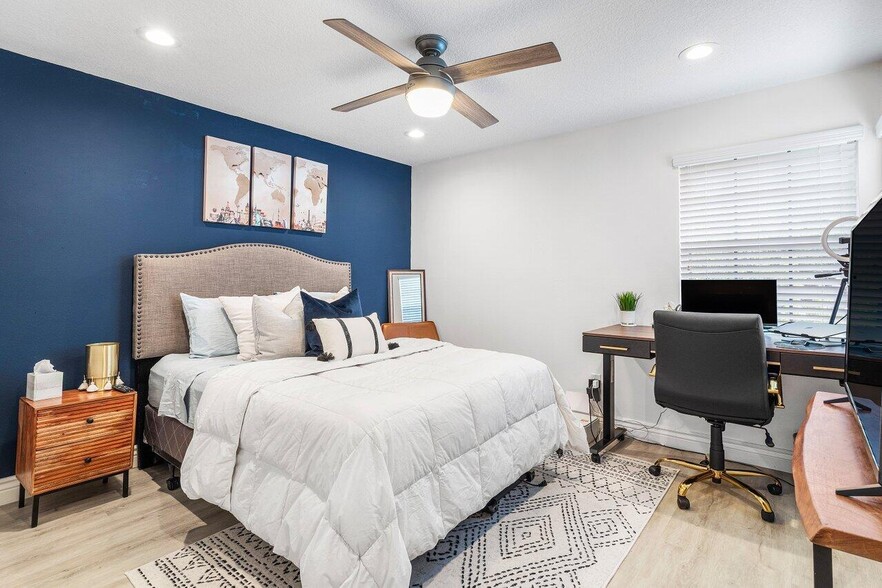 Building Photo - 5120 Coronado Rdg