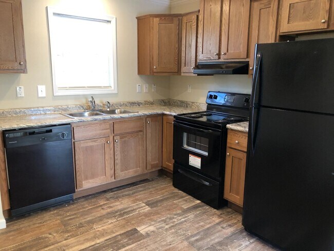 Building Photo - 1316 Cora Ln