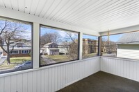 Building Photo - 125 Woodbine Ave
