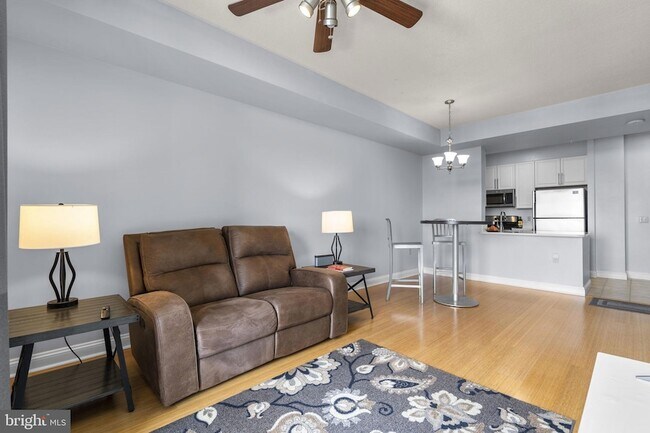 Building Photo - 11760 Sunrise Valley Dr