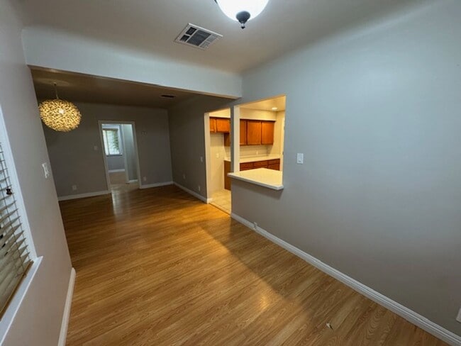 Building Photo - CRENSHAW 17024-17026