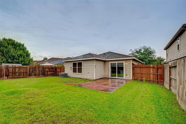 Building Photo - 15327 Harris Canyon Ln