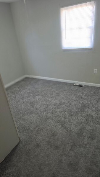 Building Photo - 23rd St