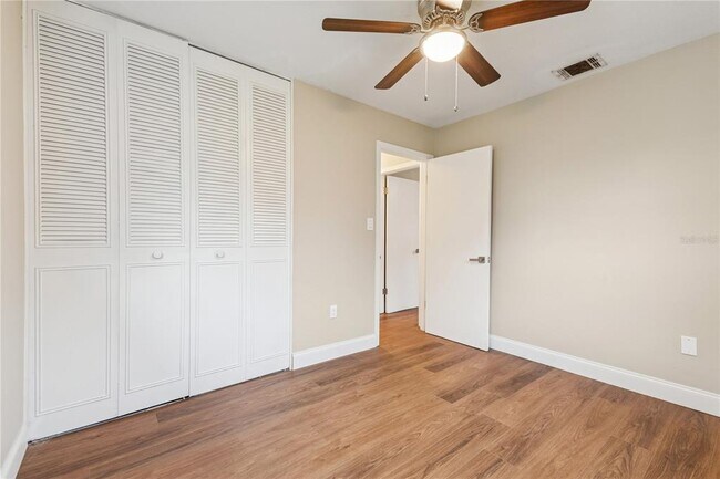 Building Photo - 941 Grey Oak Ct