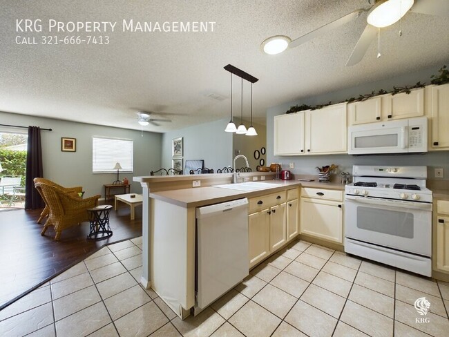 Building Photo - 1702 Quintero Ct
