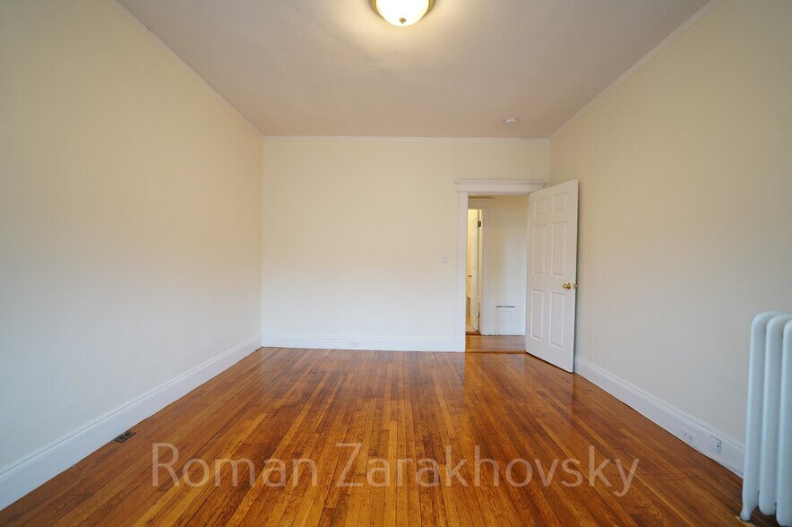 Building Photo - 14 Orkney Rd