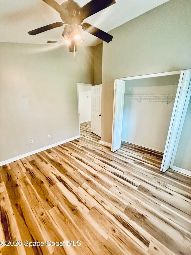 Building Photo - 1686 Rustic Way