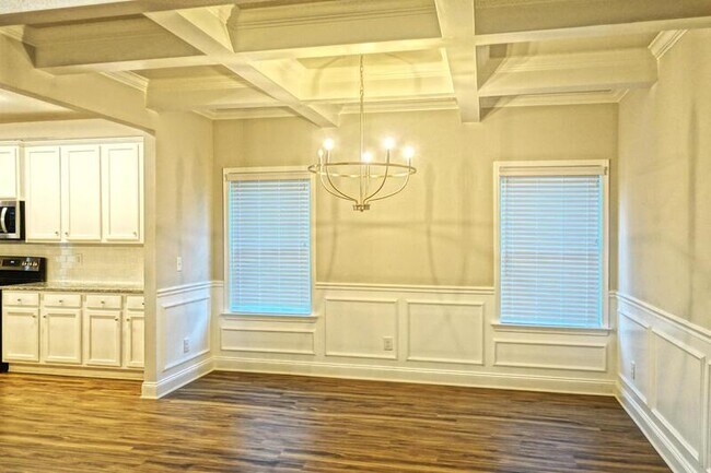Building Photo - 4216 Textile Ln