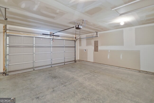 Building Photo - 604 Jodi Pl
