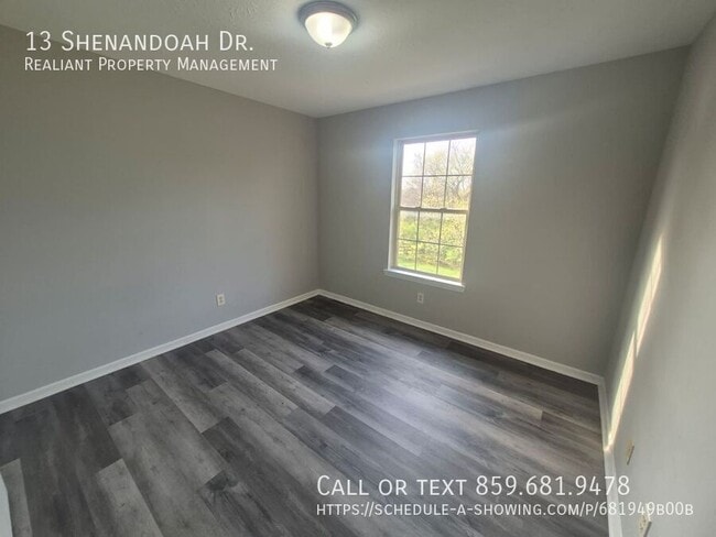 Building Photo - 13 Shenandoah Dr