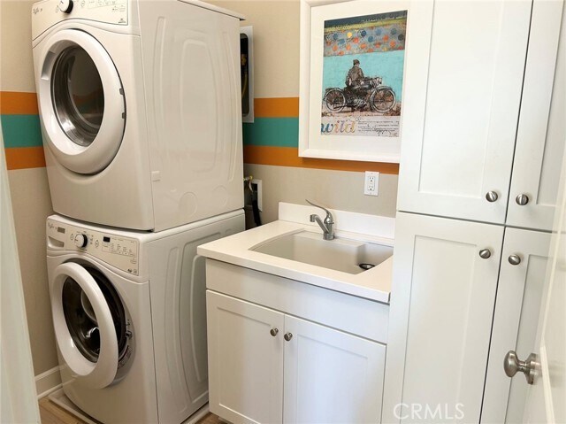 Building Photo - 102 Working Ranch