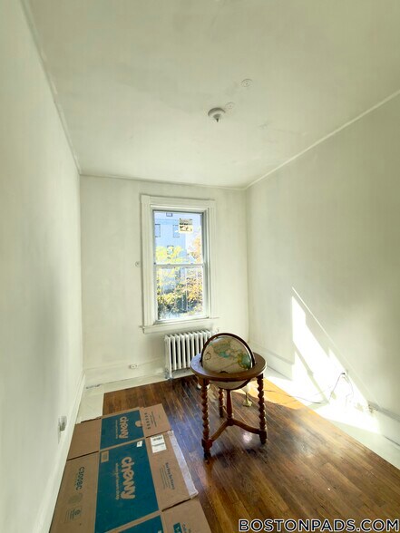 Building Photo - 45 N Beacon St