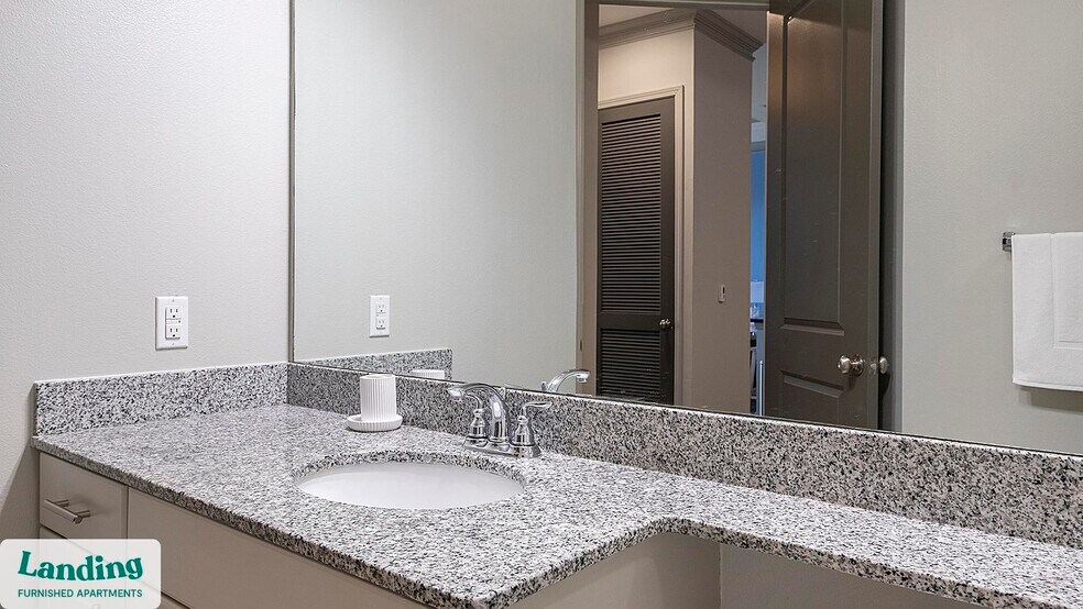 Building Photo - 3505 W Sam Houston Pkwy S