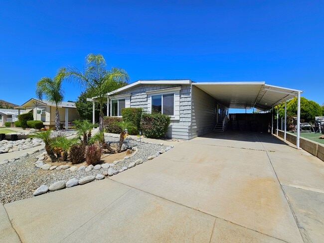 Building Photo - 30660 Palmetto Palm Ave