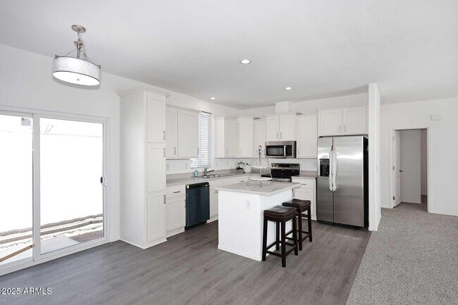 Building Photo - 13004 N 19th Pl