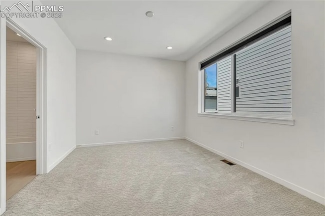 Building Photo - 1231 Newton St