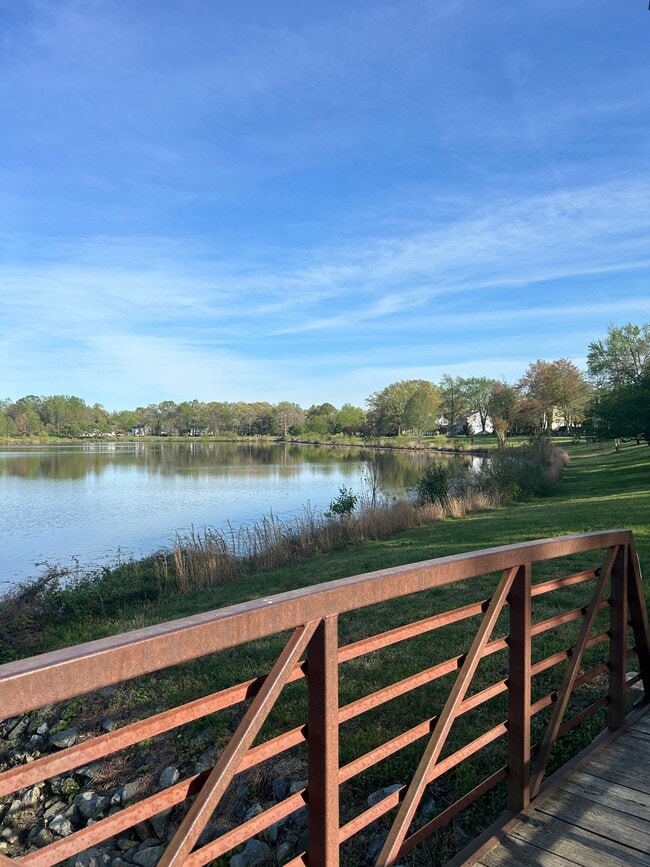 Building Photo - 6610 Cottontail Ct