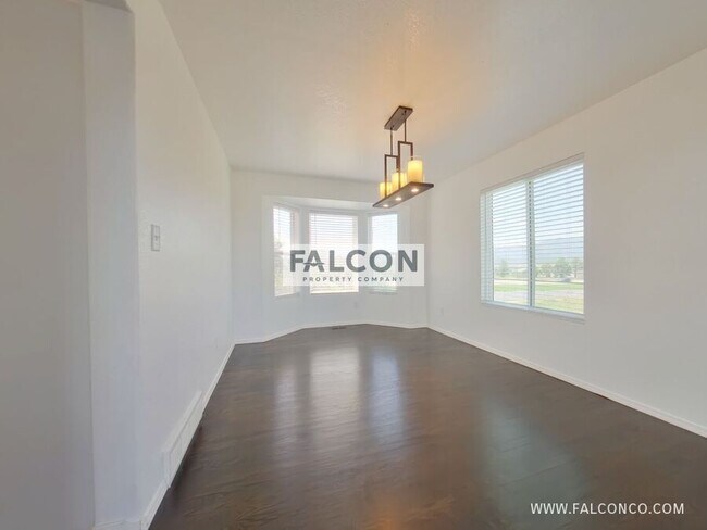 Building Photo - 1111 Mt Estes Dr