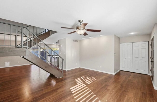 Building Photo - 4026 N Granite Reef Rd