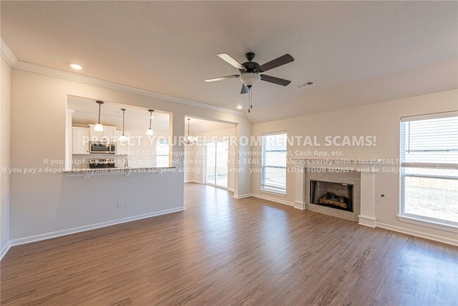 Building Photo - 411 Coconut Ln