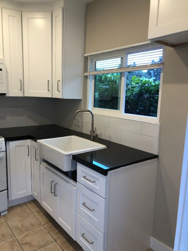 Building Photo - 6232 Milton Ave