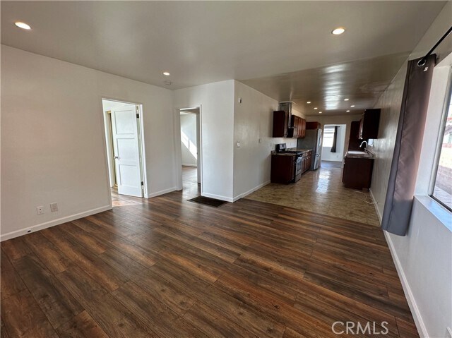Building Photo - 4587 W 142nd St