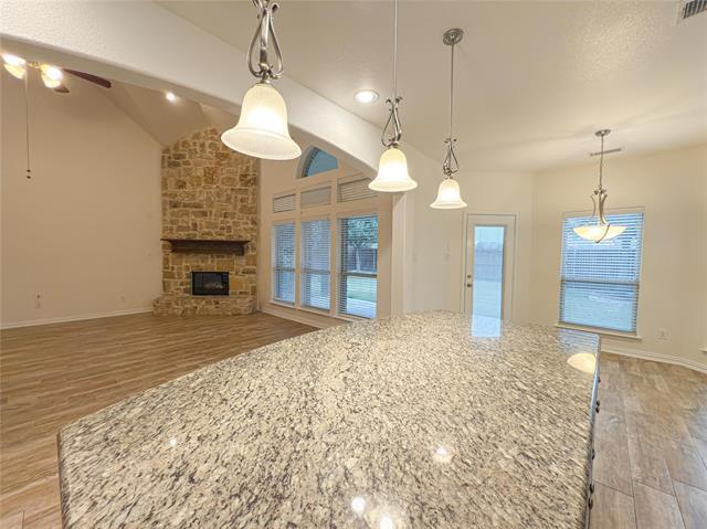 Building Photo - 12005 Beckton St